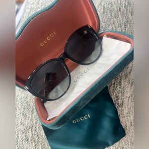 Gucci sunglasses